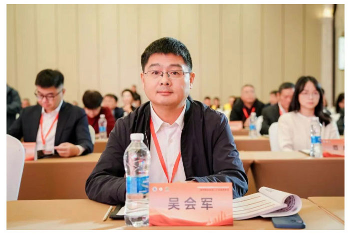 2025-12-16_151058_28